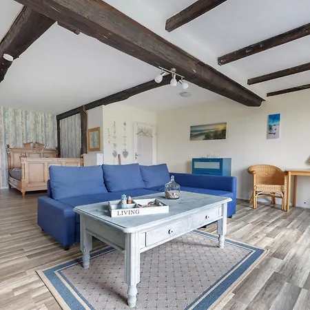 农家乐 De Olle Uhlhoff *